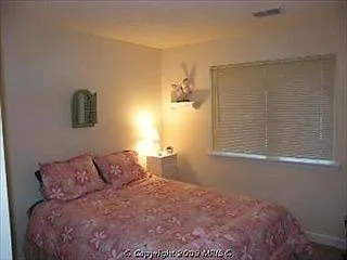 14870 King Charles Dr photo 1
