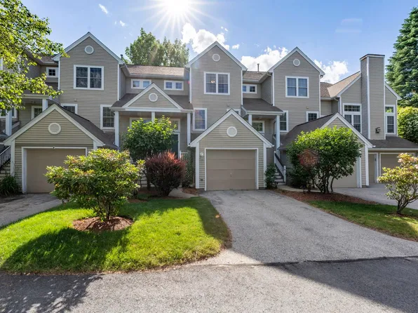 16 Edward Circle, Bedford, NH 03110
