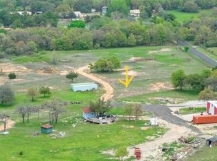 105 Windy Hill Ln, Springtown, TX 76082