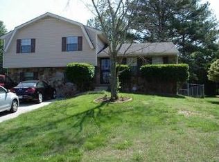 5886 Nell Ln, Ellenwood, GA 30294