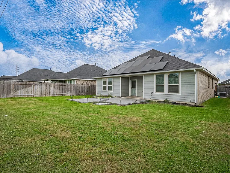 31415 Conover Dr — Photo 44