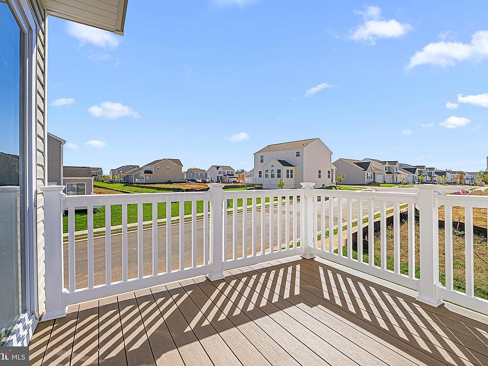 1st image of 201 Huntwell West Ave