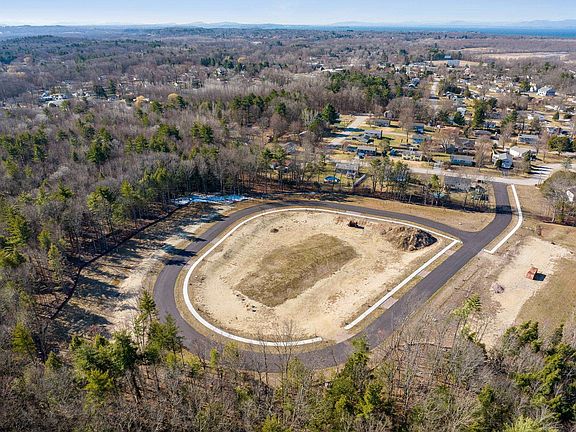 4th image of 22 Barnabas Court lot 22 CHAMPLAIN plan