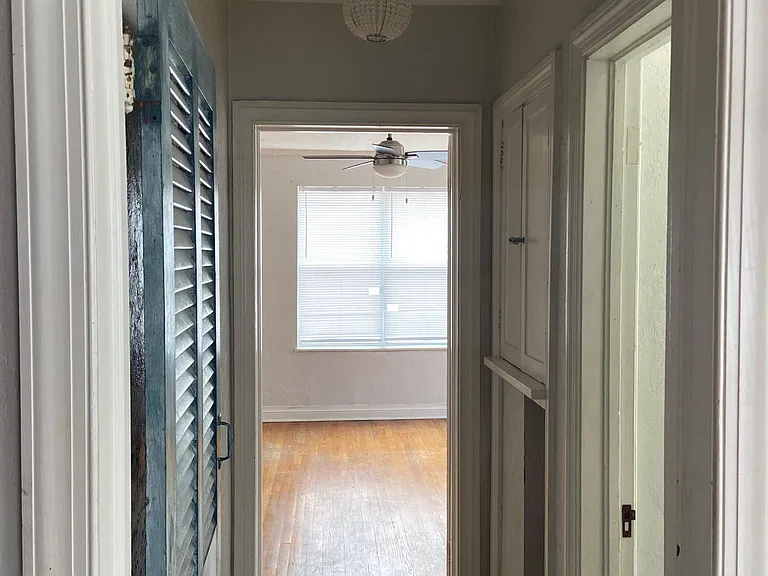 3316 N Robinson Ave #3 — Photo 6