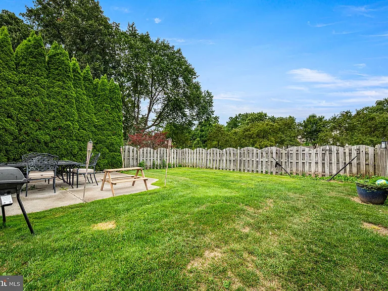 31 Tamarack Ct — Photo 24