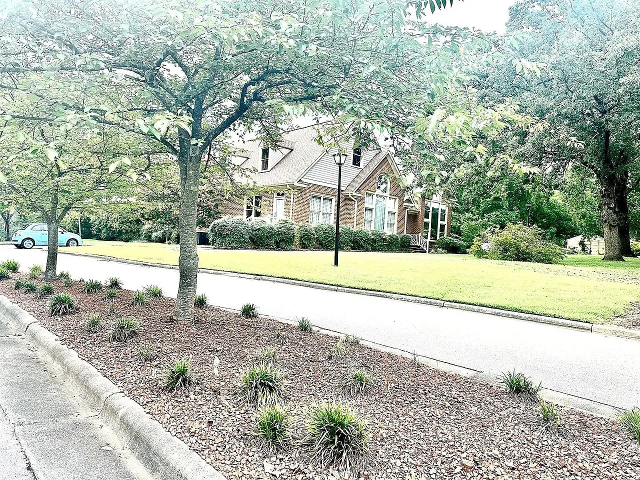 2 bed, 2.5 bath, 1302 sqft, $1,725 — Photo 1