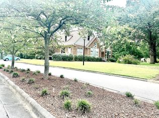 33 Forest Green Dr, Durham, NC 27705