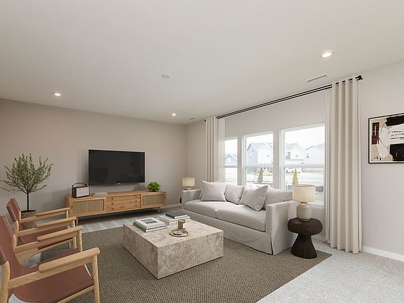 3rd image of 1002 Deodar St