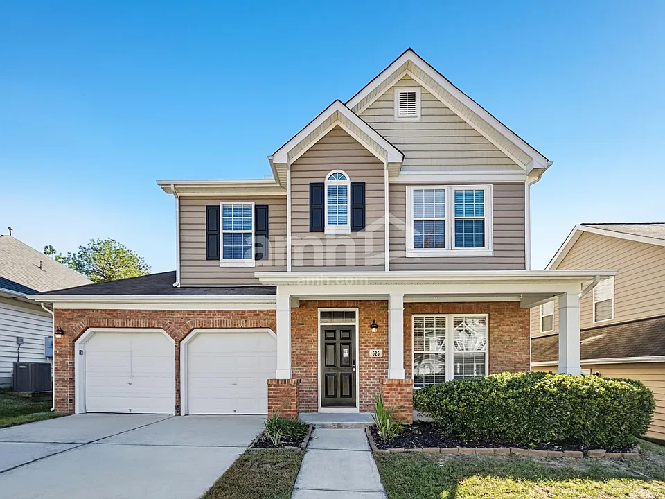 525 Ashgreen Ct