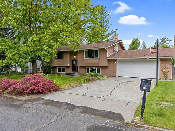 3rd image of 6105 N Royal Dr