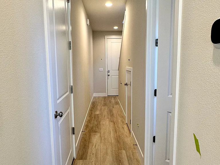 8415 NE 134th Pl — Photo 17