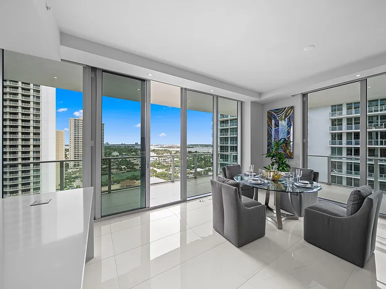 3100 N Ocean Dr #H-1608 — Photo 19