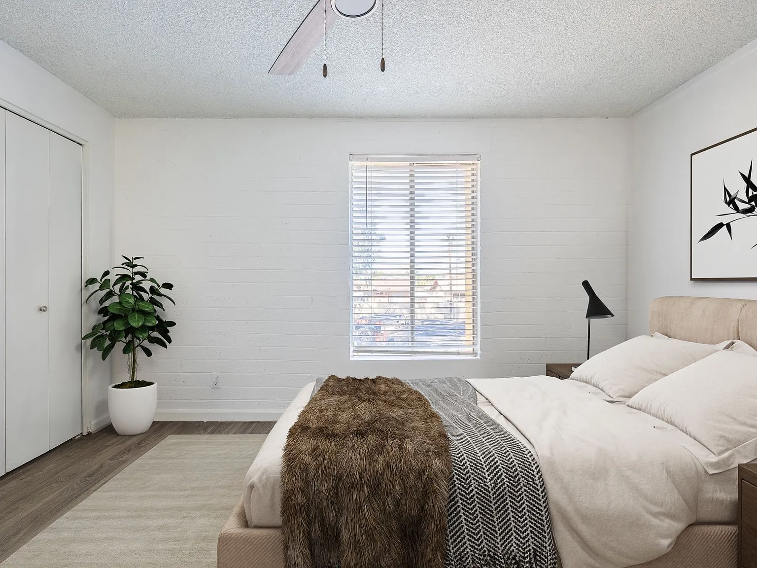 Park West Apartments — Photo 3
