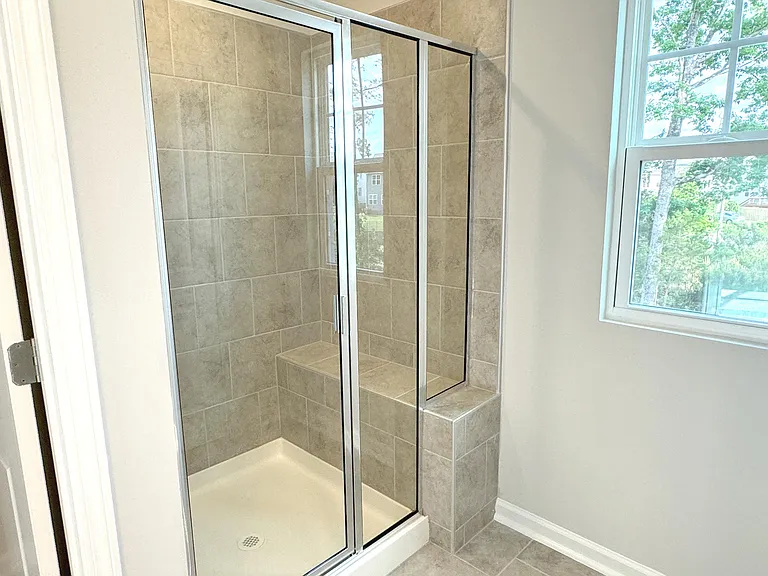 125 Red Robin Rd — Photo 17