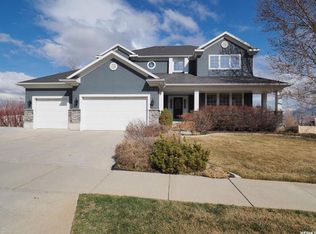 703 E Rocky Mouth Ln, Draper, UT 84020