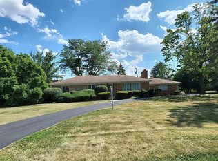 19439 Sunnybrook Ave, Lathrup Village, MI 48076