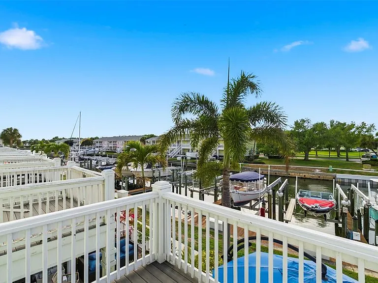 4751 Coquina Key Dr SE — Photo 36
