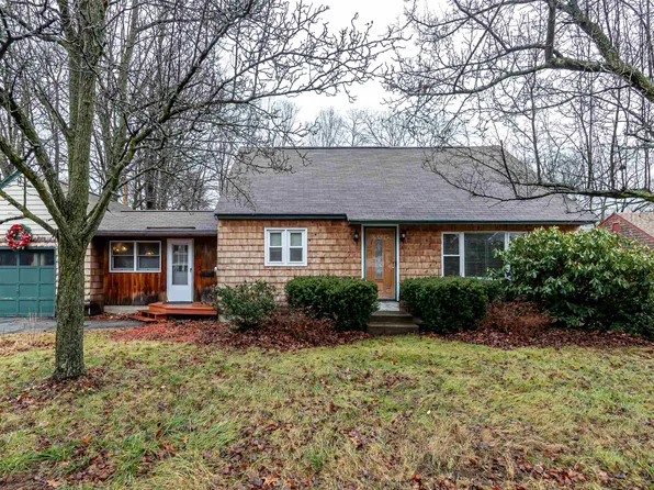 13 Chase Street, Hudson, NH 03051