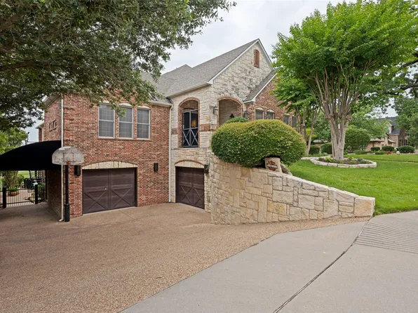 1634 Oak Ridge Dr, Corinth, TX 76210