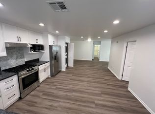 22971 16th St #1/2, Newhall, CA 91321
