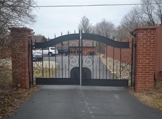 6519 Town Hall Rd, Belleville, IL 62223