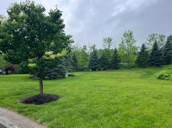 2600 Scioto Pointe Ln, Columbus, OH 43221