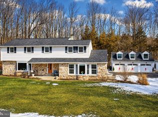 2355 Deep Creek Rd, Perkiomenville, PA 18074