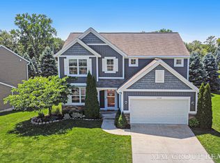 5635 Beyhill Dr NE, Belmont, MI 49306