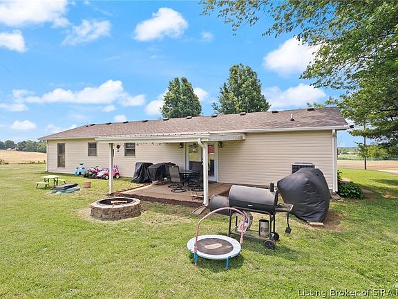 5th image of 5876 W Willis Road