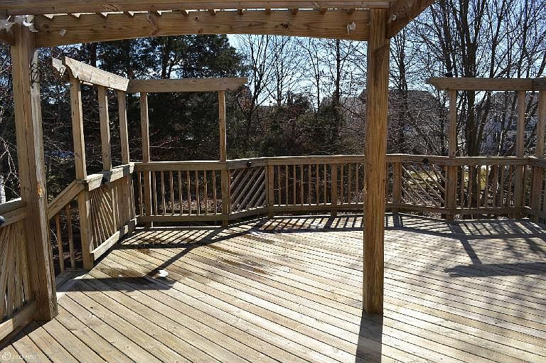 2nd image of 8888 Whitchurch Ct