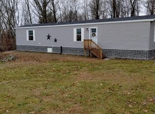 20 Terrace Dr, Plainfield, CT 06374