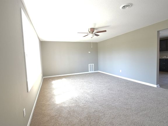 3rd image of 202 N Highland Ave
