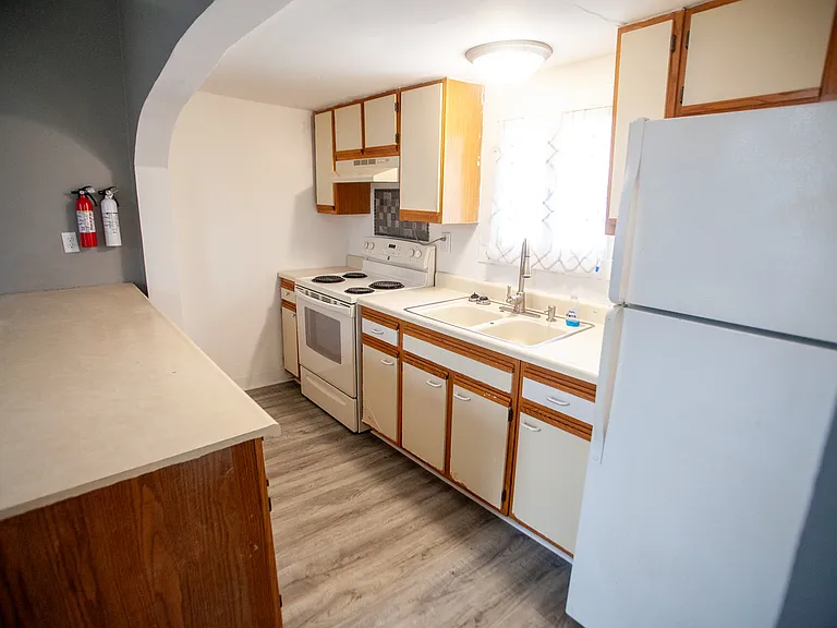 301 W Madison Ave — Photo 12