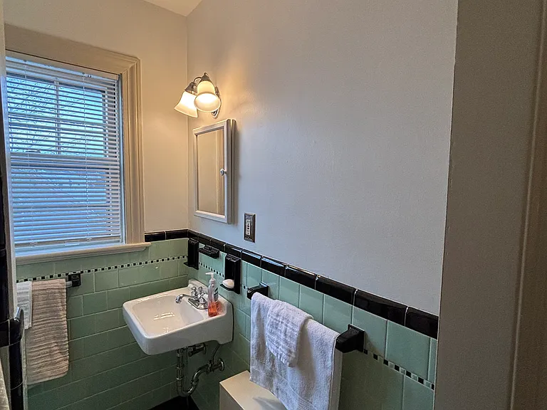 45 Ayrault St #8 — Photo 32