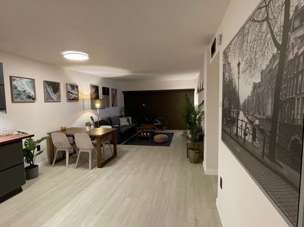 600 NE 25th St APT 34