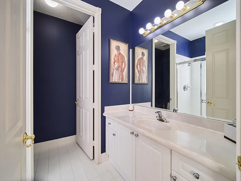 8282 Spyglass Dr — Photo 24