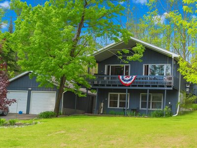 10176 Lakeview Dr, Atlanta, MI, 49709