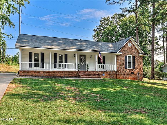 2nd image of 4757 Maple Spring Court