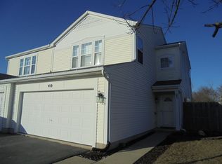 410 Wedgewood Cir, Lake In The Hills, IL 60156