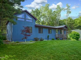 19059 Arrowhead Ln, Big Rapids, MI