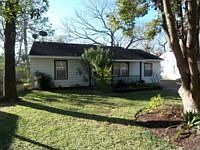 2nd image of 1729 Wakefield Dr
