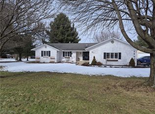 6895 Spieth Rd, Medina, OH 44256
