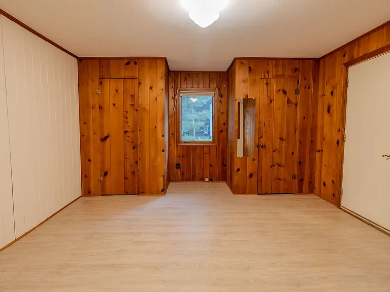 3332 Tibbets Dr — Photo 16