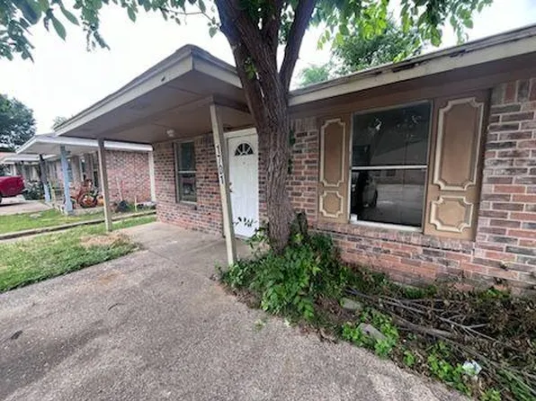 1701 Windsong Ln, Irving, TX 75060