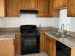 9351 Cellini Ave APT B, Garden Grove, CA 92841