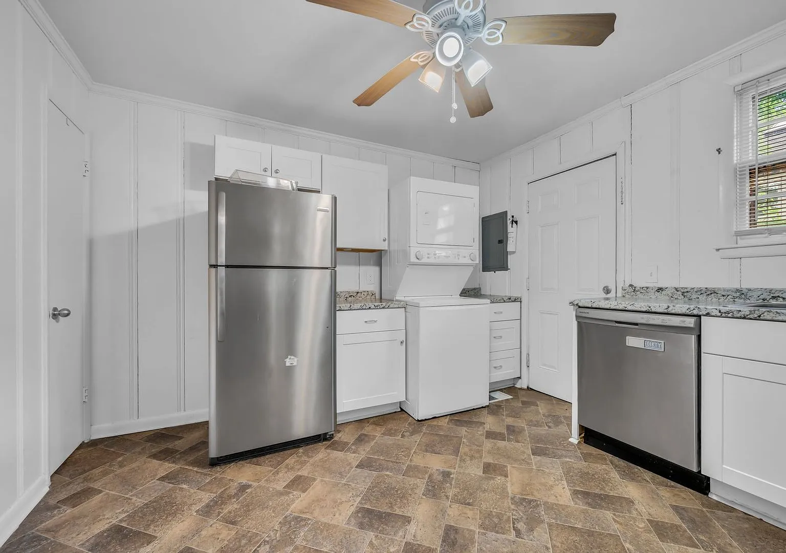4 Bed 2 Bath Home | Sylvan Park — Photo 3