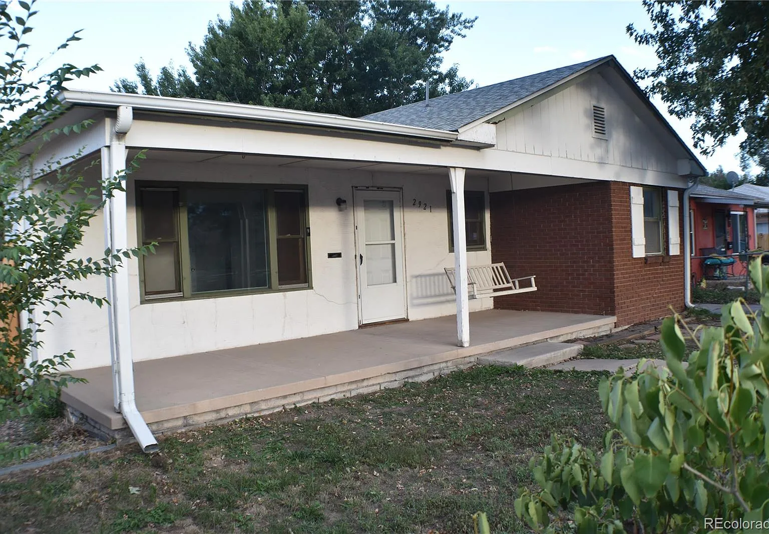 2 bed, 1.0 bath, 944 sqft, $1,450 — Photo 2