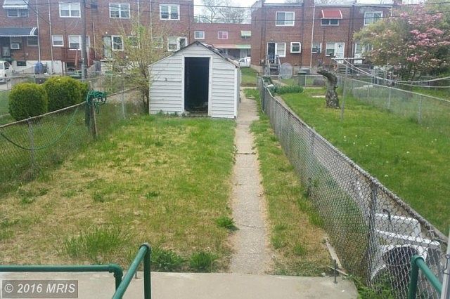 2nd image of 4023 Lewiston Ave