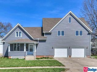 4332 Charles St, Omaha, NE 68131