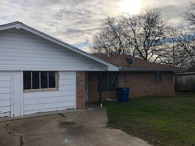 1st image of 503 S College Dr APT B